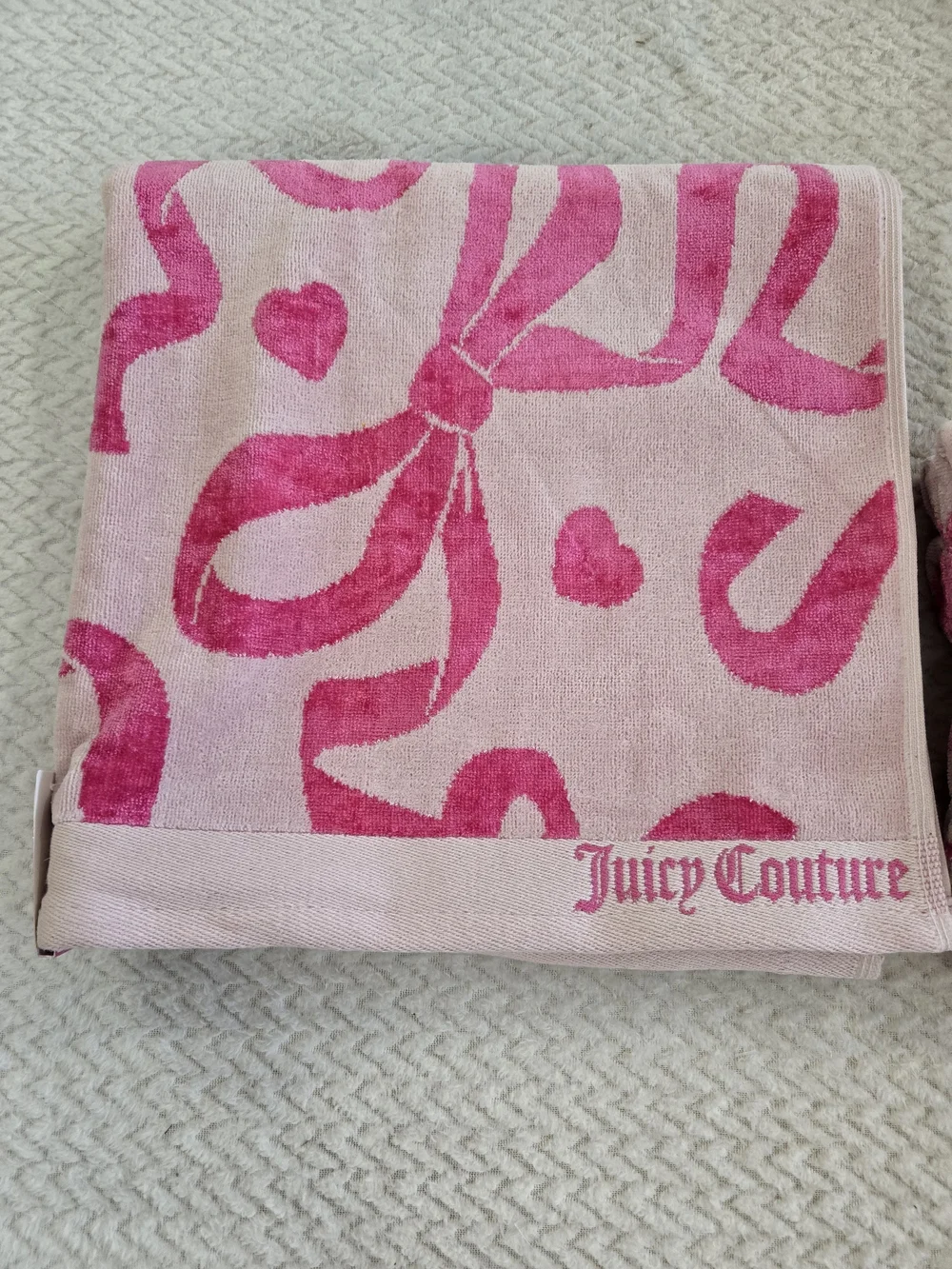 Juicy Couture Pink Bow & Heart Bath & 2 Hand Towel Set NWT